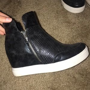 Steve Madden Shoes - Steve Madden wedged sneakers Steve Madden Shoes - Steve Madden wedged sneakers